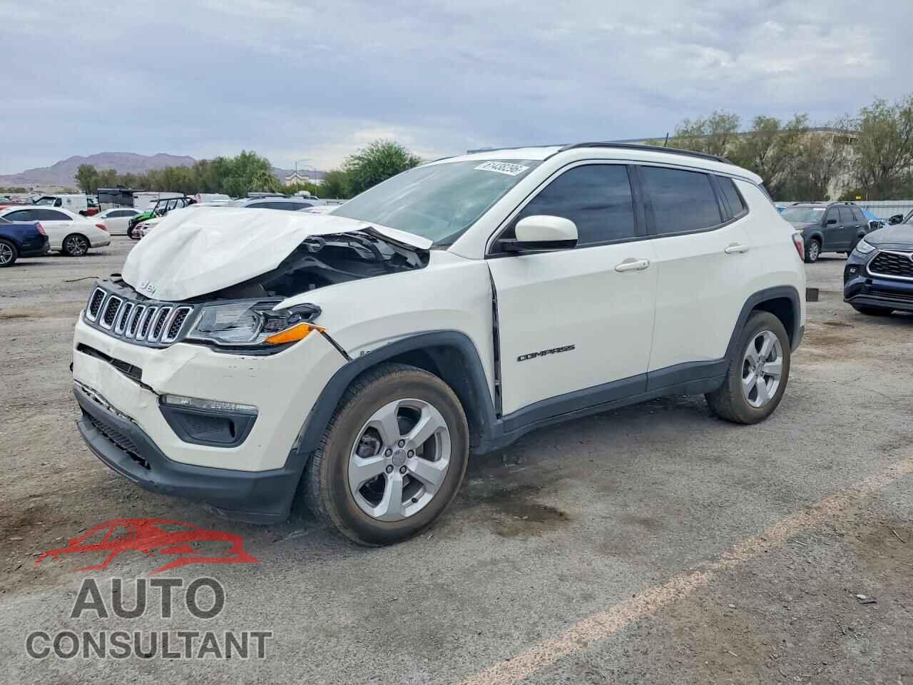 JEEP COMPASS 2018 - 3C4NJCBB2JT489511