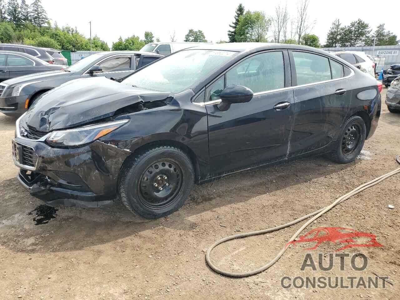 CHEVROLET CRUZE 2018 - 1G1BE5SM7J7183339