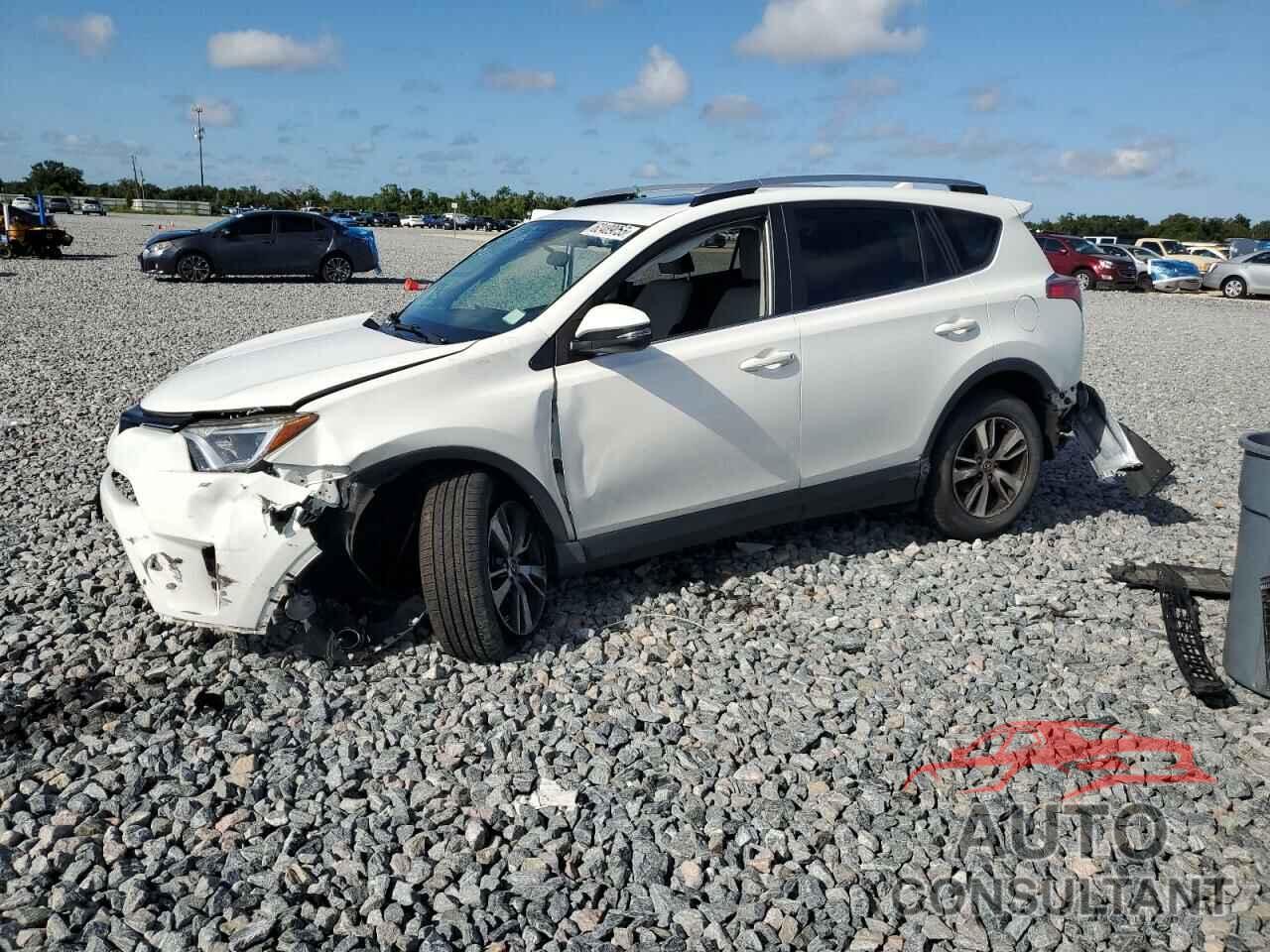 TOYOTA RAV4 2016 - JTMRFREV3GJ102721