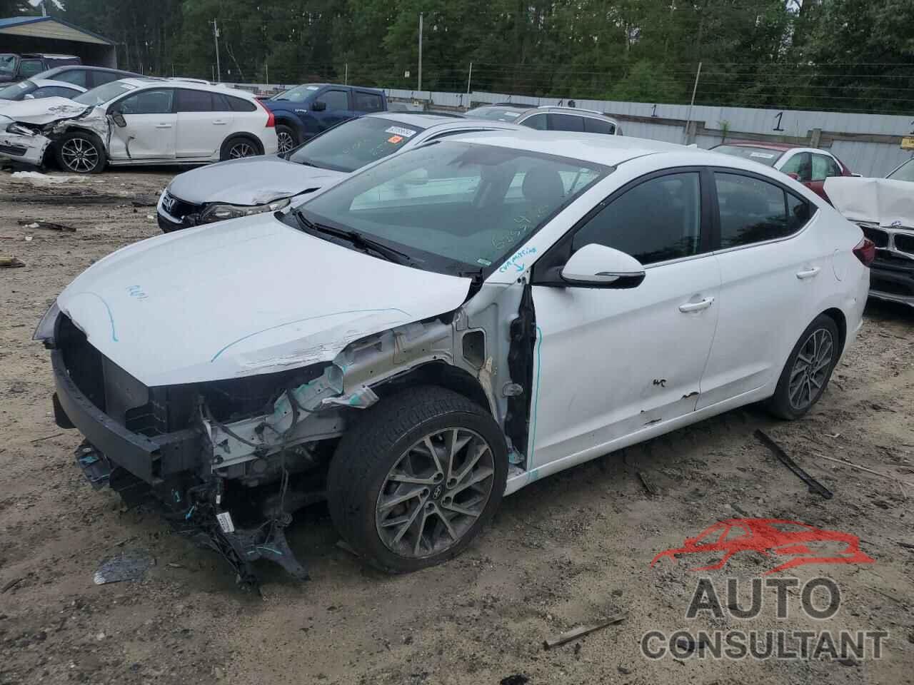 HYUNDAI ELANTRA 2020 - 5NPD84LF3LH522114