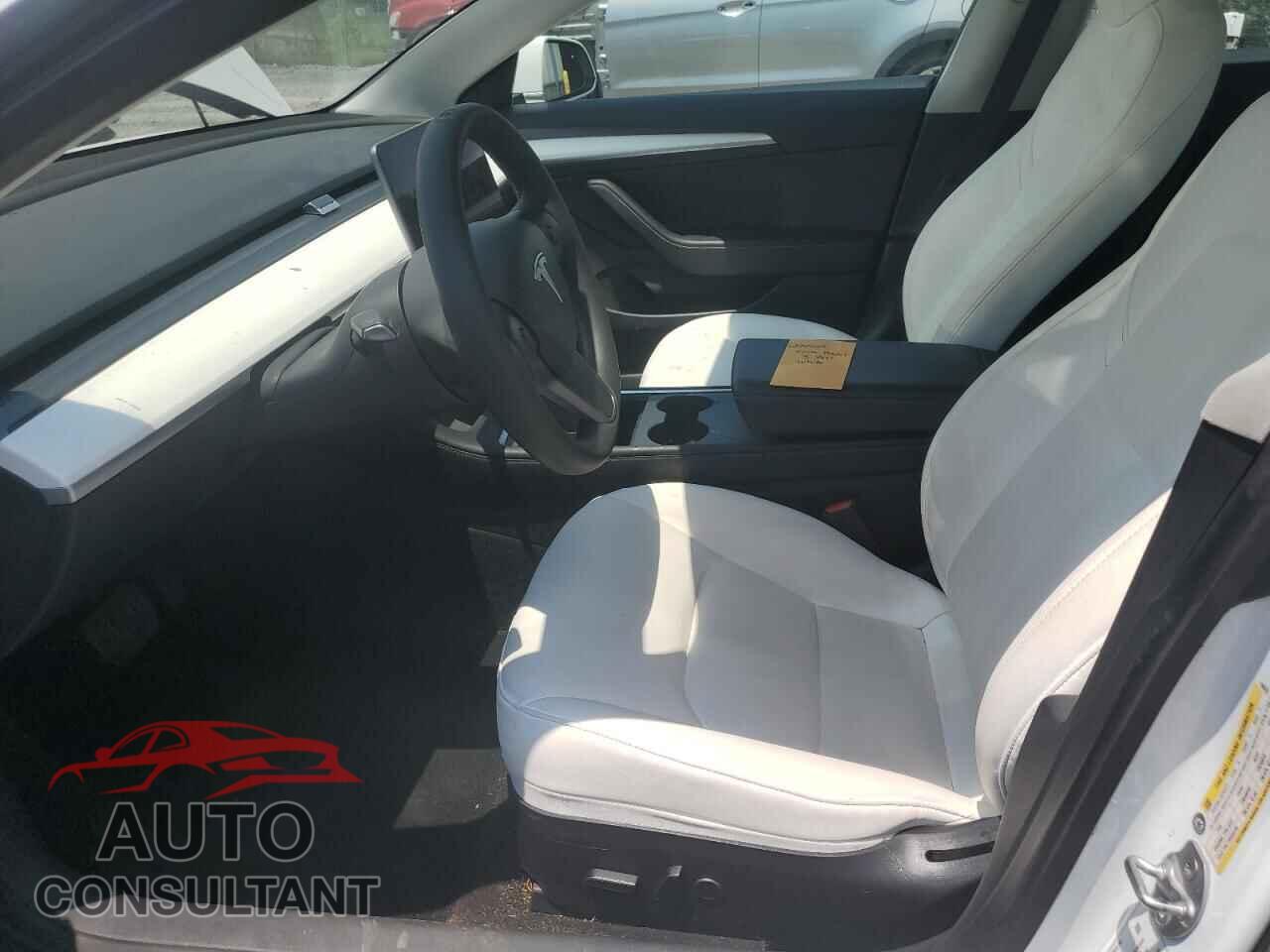 TESLA MODEL 3 2021 - 5YJ3E1EA2MF096033