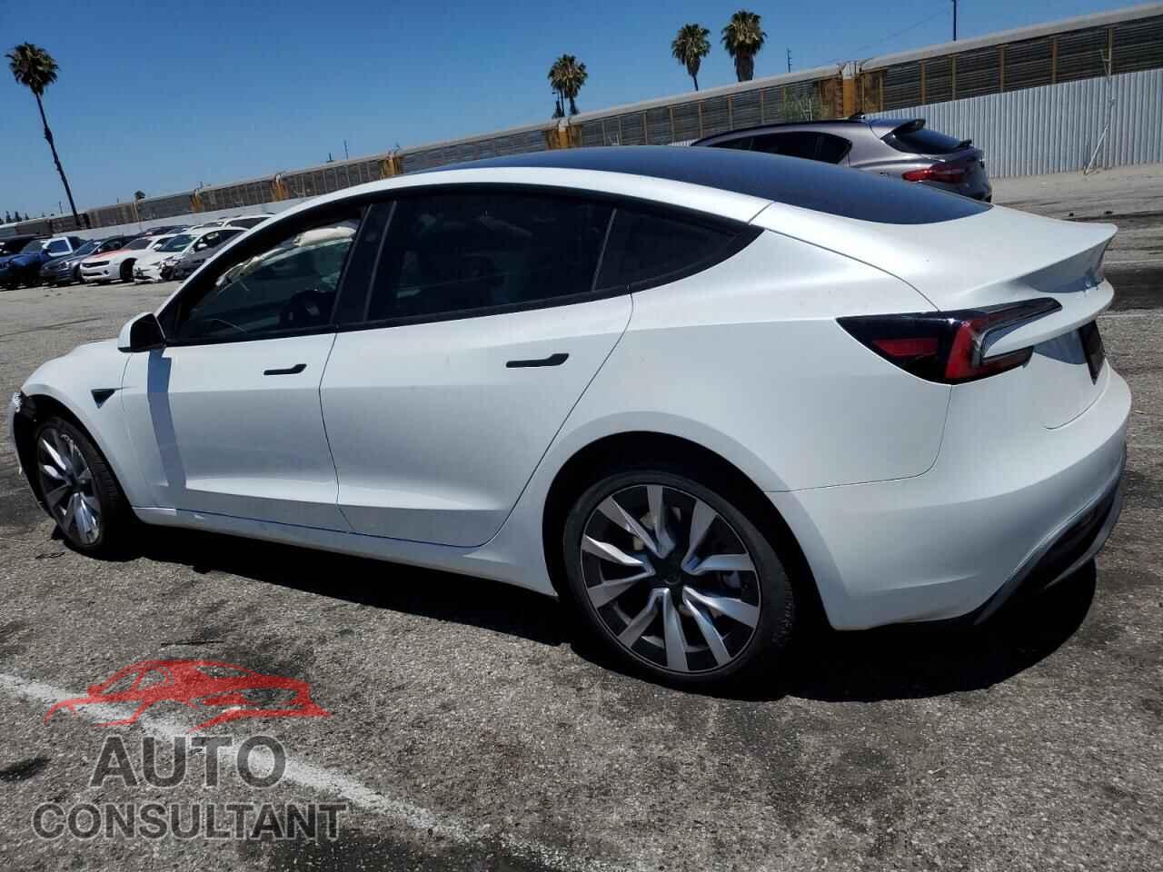 TESLA MODEL 3 2024 - 5YJ3E1EB3RF827780