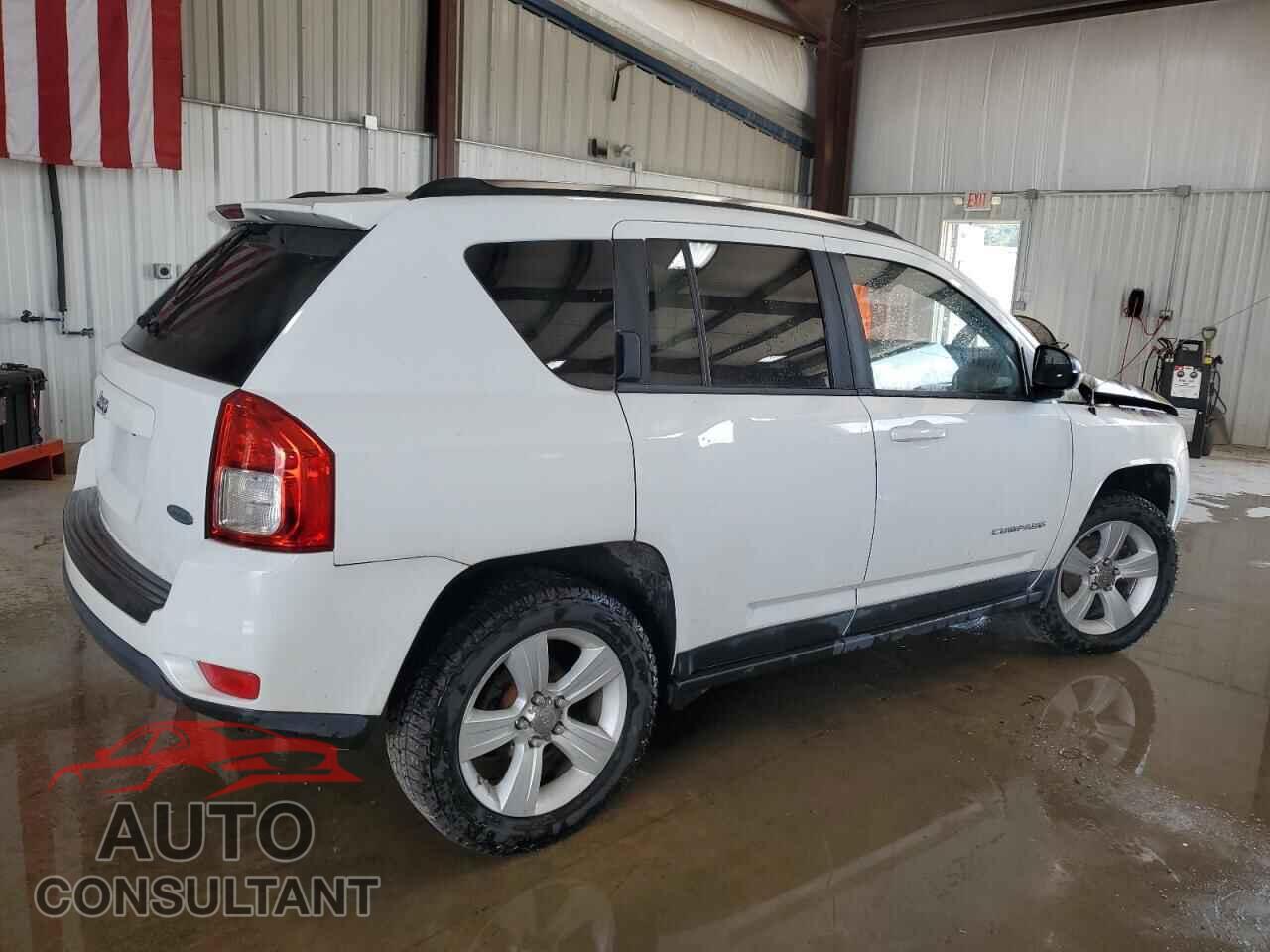 JEEP COMPASS 2011 - 1J4NF1FB5BD212983