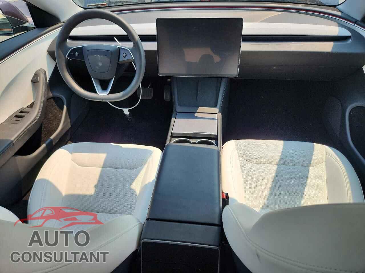 TESLA MODEL 3 2024 - 5YJ3E1EAXRF849251