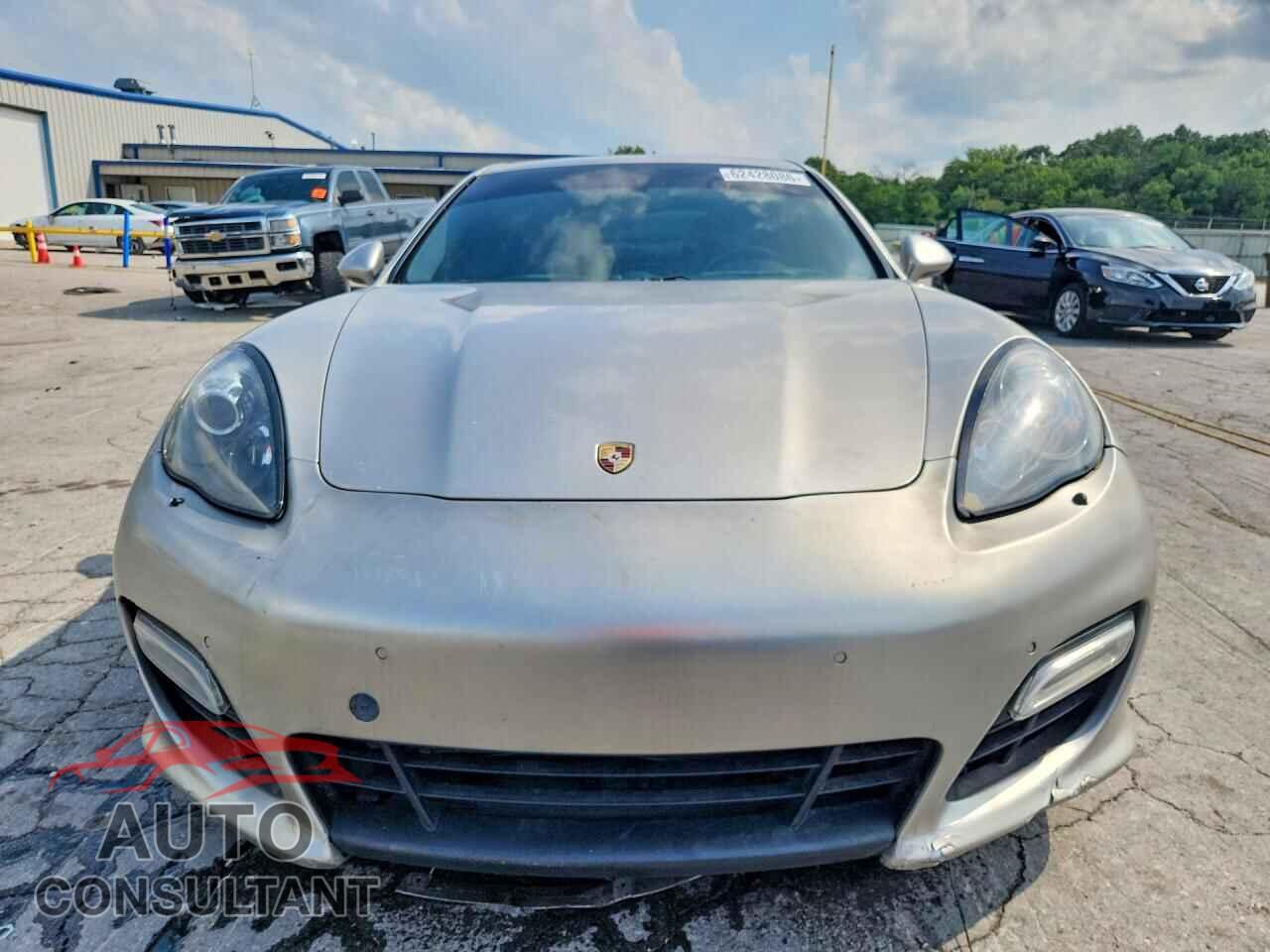 PORSCHE PANAMERA 2013 - WP0AF2A77DL075020