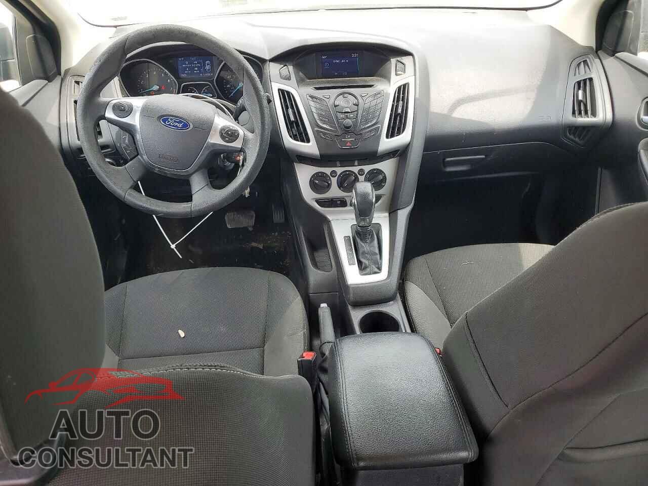 FORD FOCUS 2014 - 1FADP3K2XEL362877