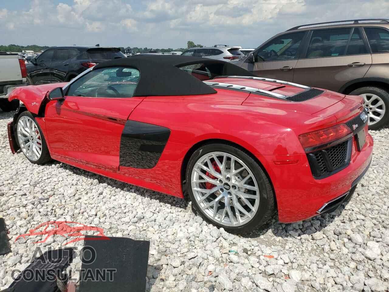 AUDI R8 2017 - WUAVACFX4H7904013