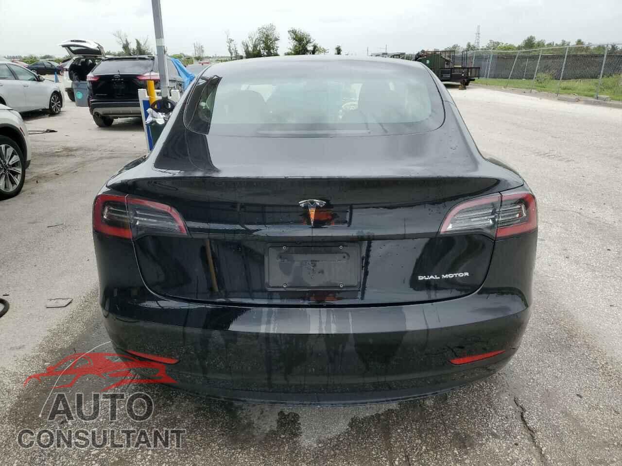 TESLA MODEL 3 2022 - 5YJ3E1EB7NF286503
