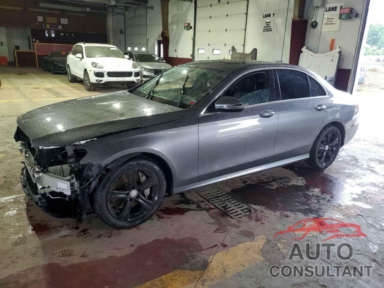 MERCEDES-BENZ E-CLASS 2017 - WDDZF4KBXHA195564