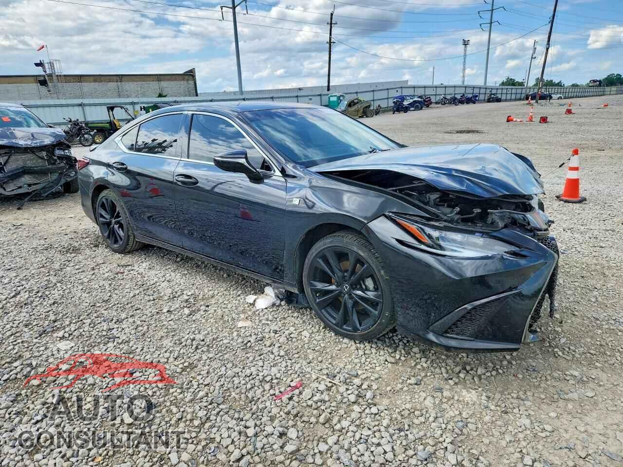 LEXUS ES300 2024 - 58ABA1C10RU037382