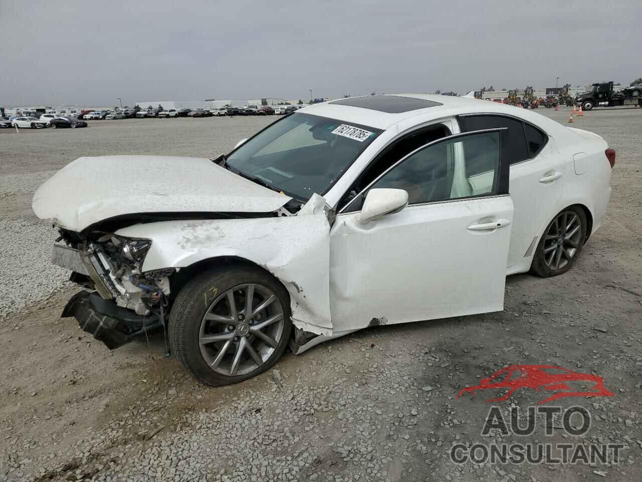 LEXUS IS 2013 - JTHBF5C23D5190028