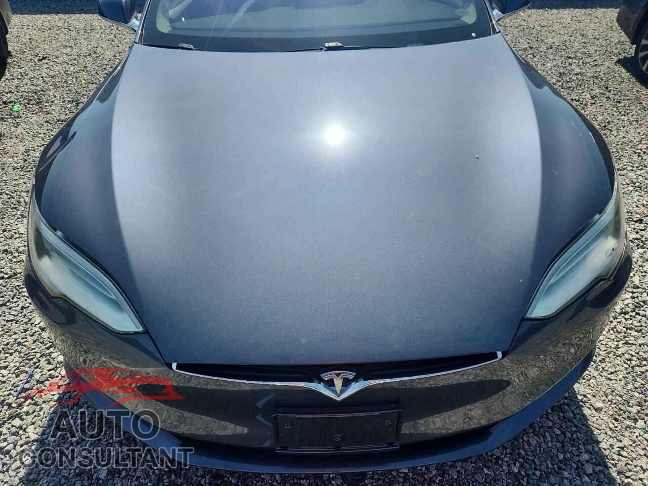 TESLA MODEL S 2017 - 5YJSA1E23HF230408