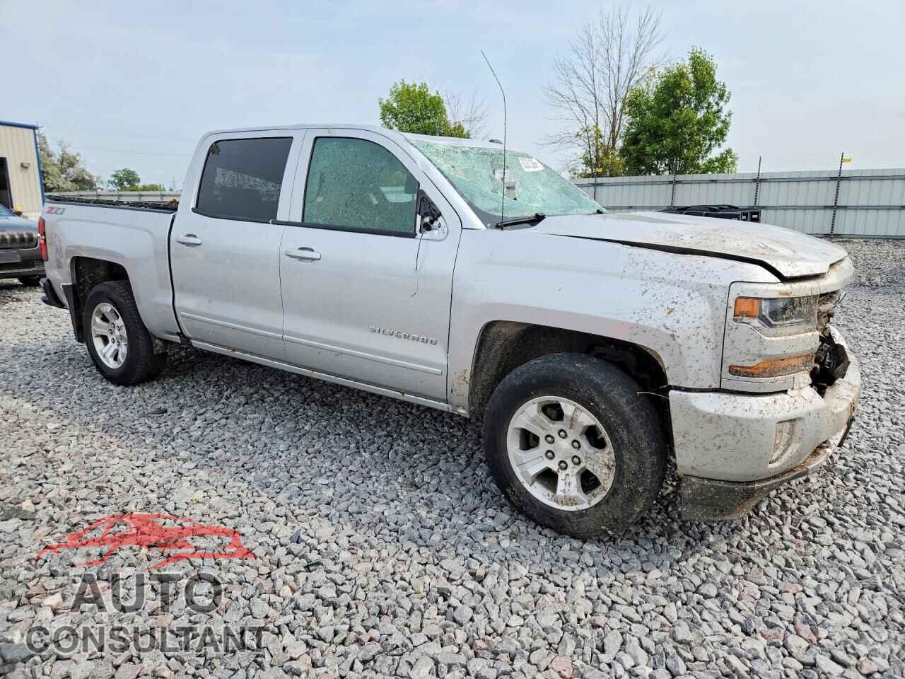 CHEVROLET SILVERADO 2018 - 3GCUKREC7JG646085