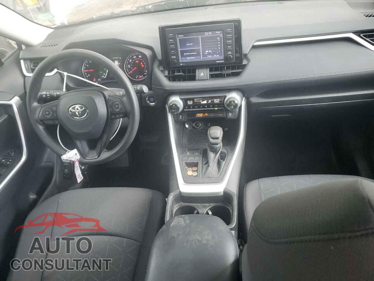 TOYOTA RAV4 2021 - 2T3W1RFV2MC126880