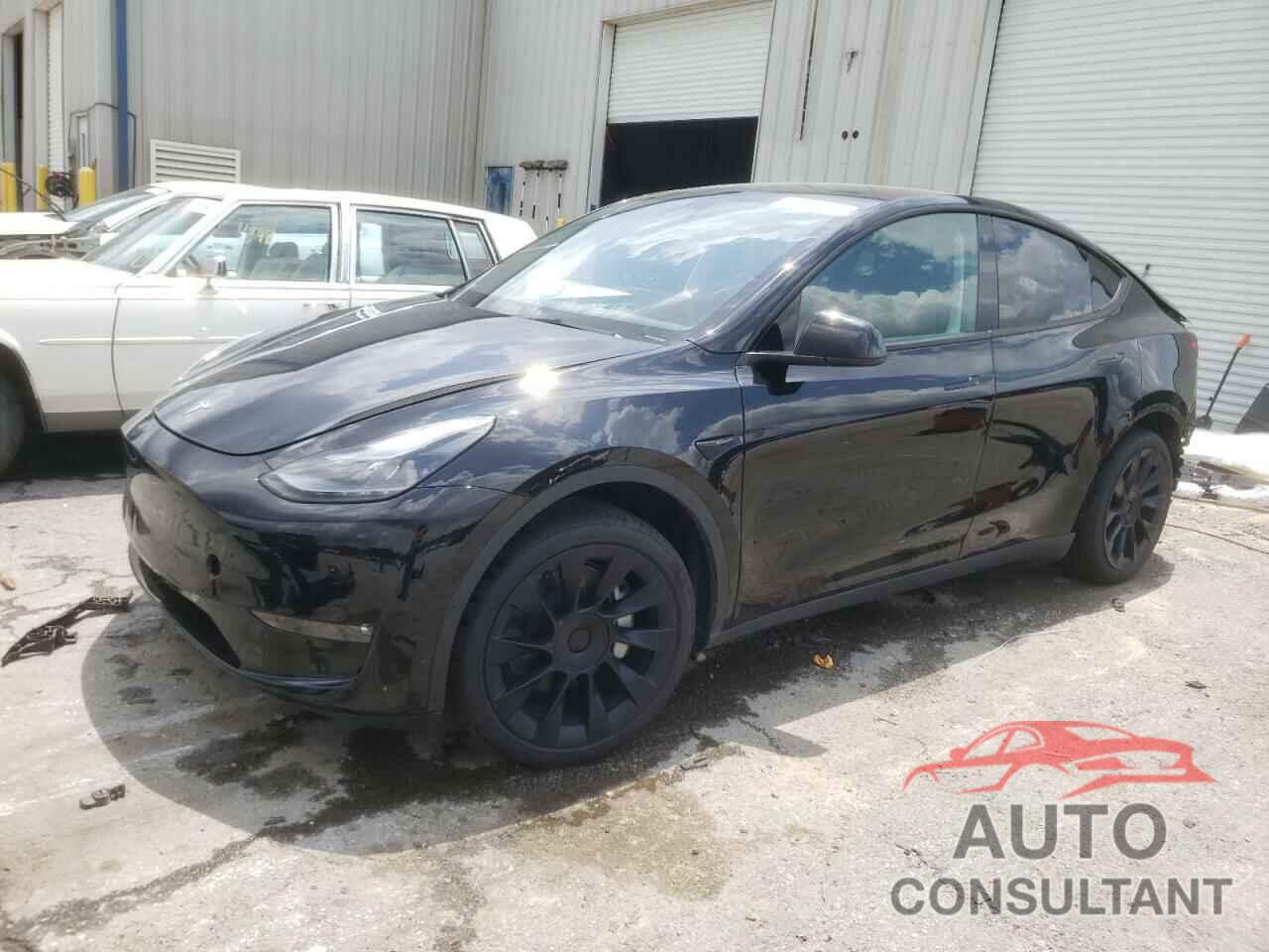 TESLA MODEL Y 2023 - 7SAYGAEE6PF775247