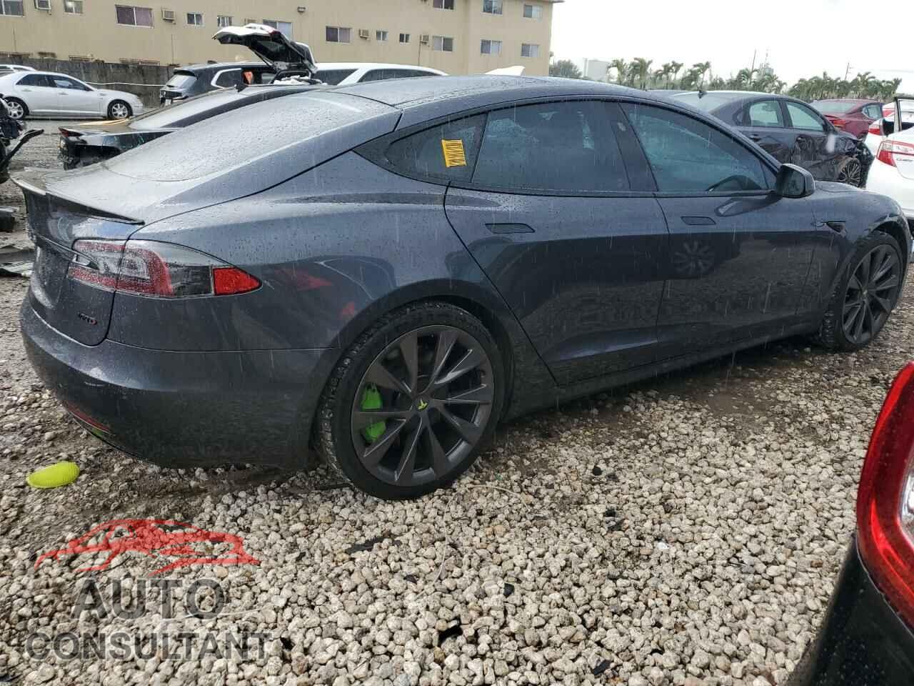 TESLA MODEL S 2018 - 5YJSA1E22JF271506