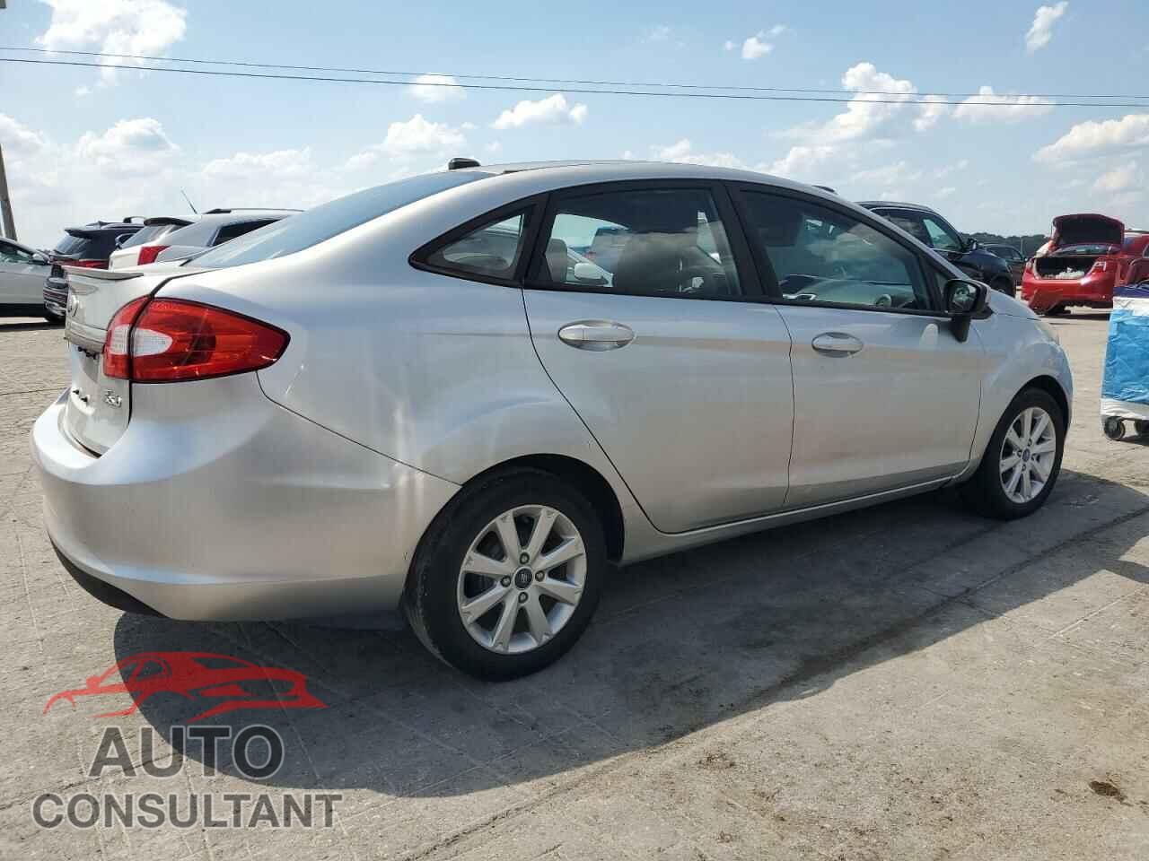 FORD FIESTA 2012 - 3FADP4BJ0CM156122