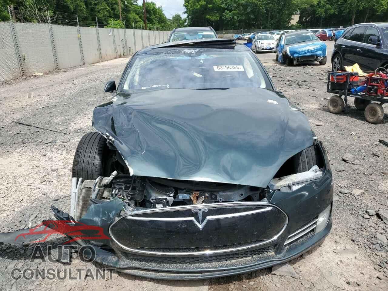 TESLA MODEL S 2014 - 5YJSA1H11EFP43736
