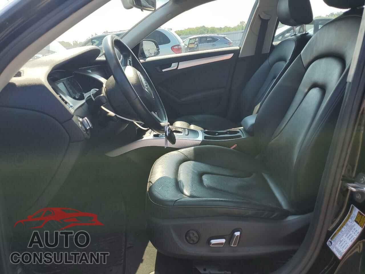 AUDI A4 2012 - WAUBFAFL0CA111688