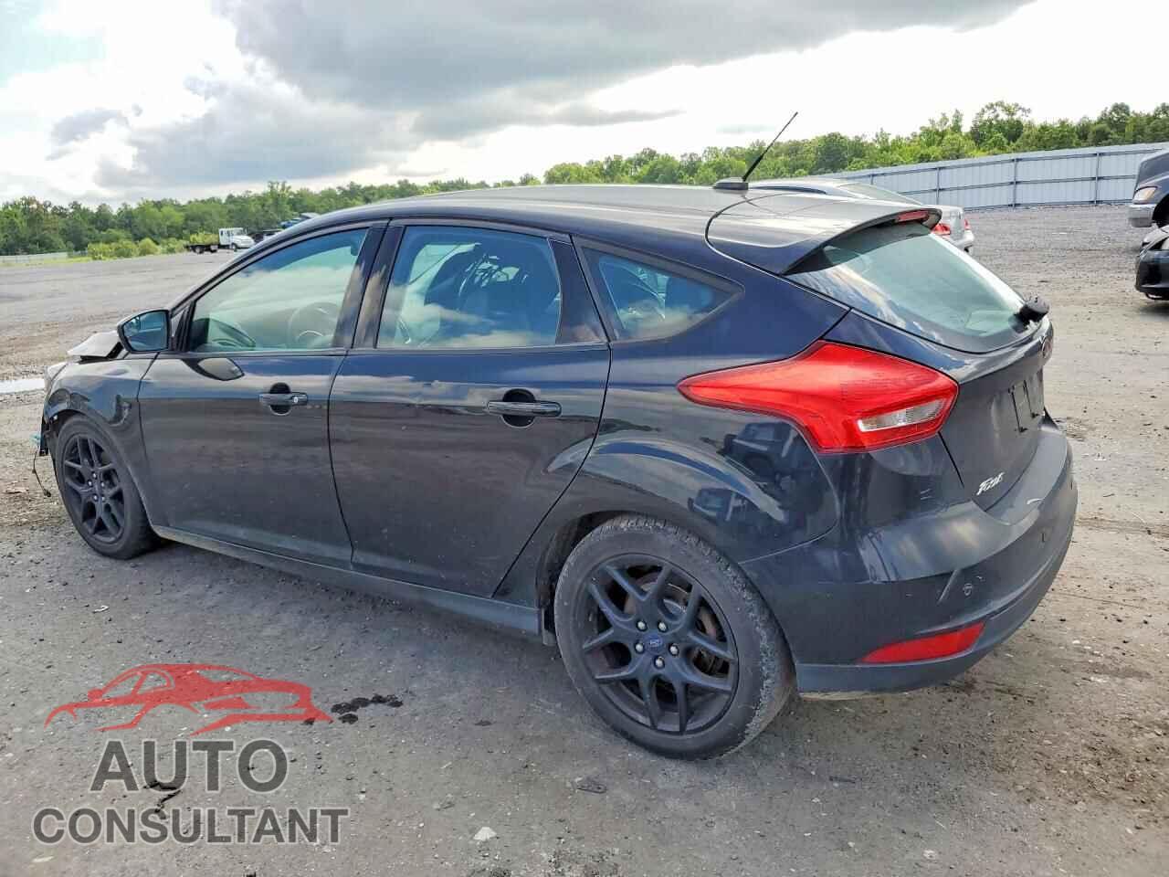 FORD FOCUS 2016 - 1FADP3K2XGL302522