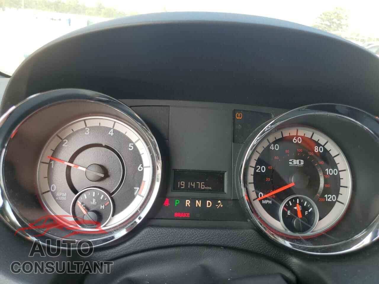 DODGE CARAVAN 2014 - 2C4RDGBGXER331146
