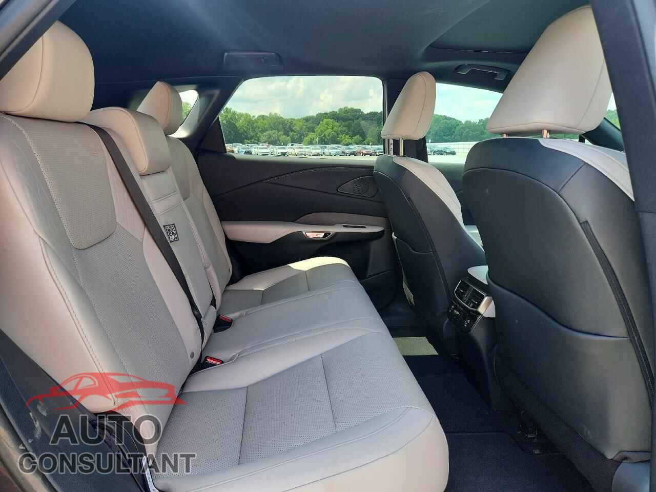 LEXUS UNKNOWN 2024 - 2T2BBMCA5RC027059