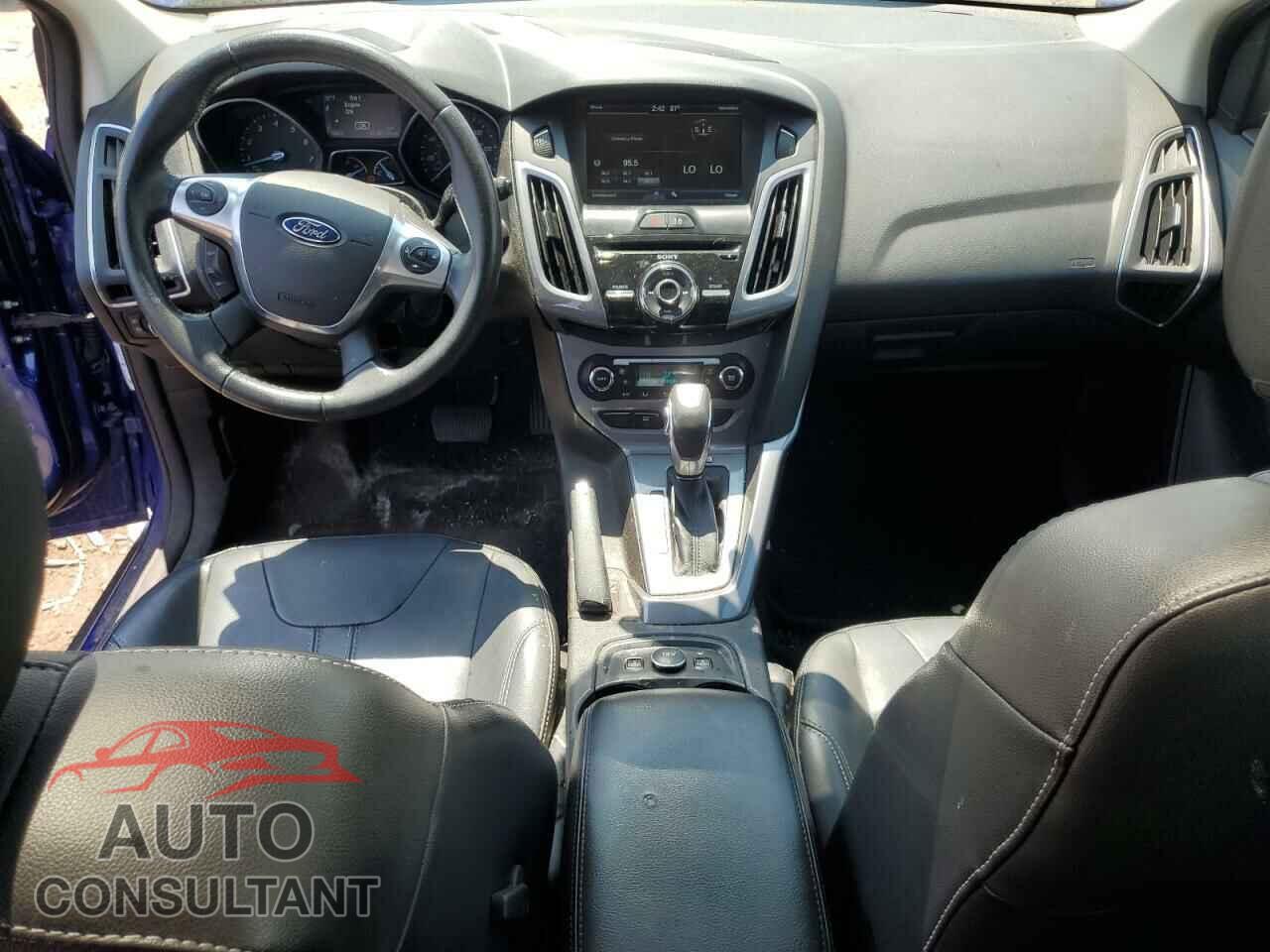 FORD FOCUS 2014 - 1FADP3N27EL284599