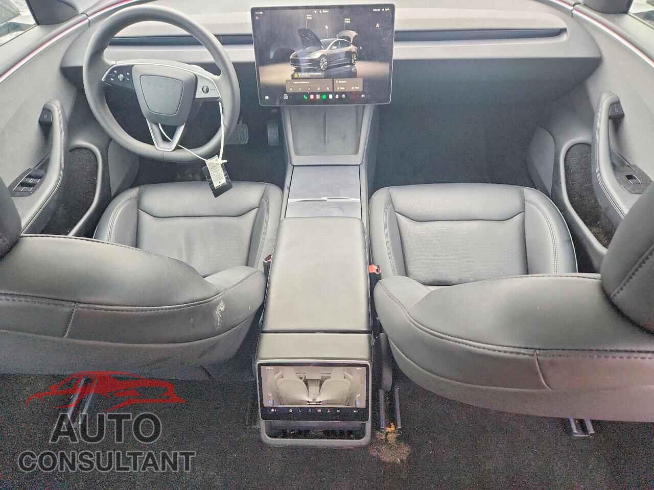 TESLA MODEL 3 2024 - 5YJ3E1EA3RF732031
