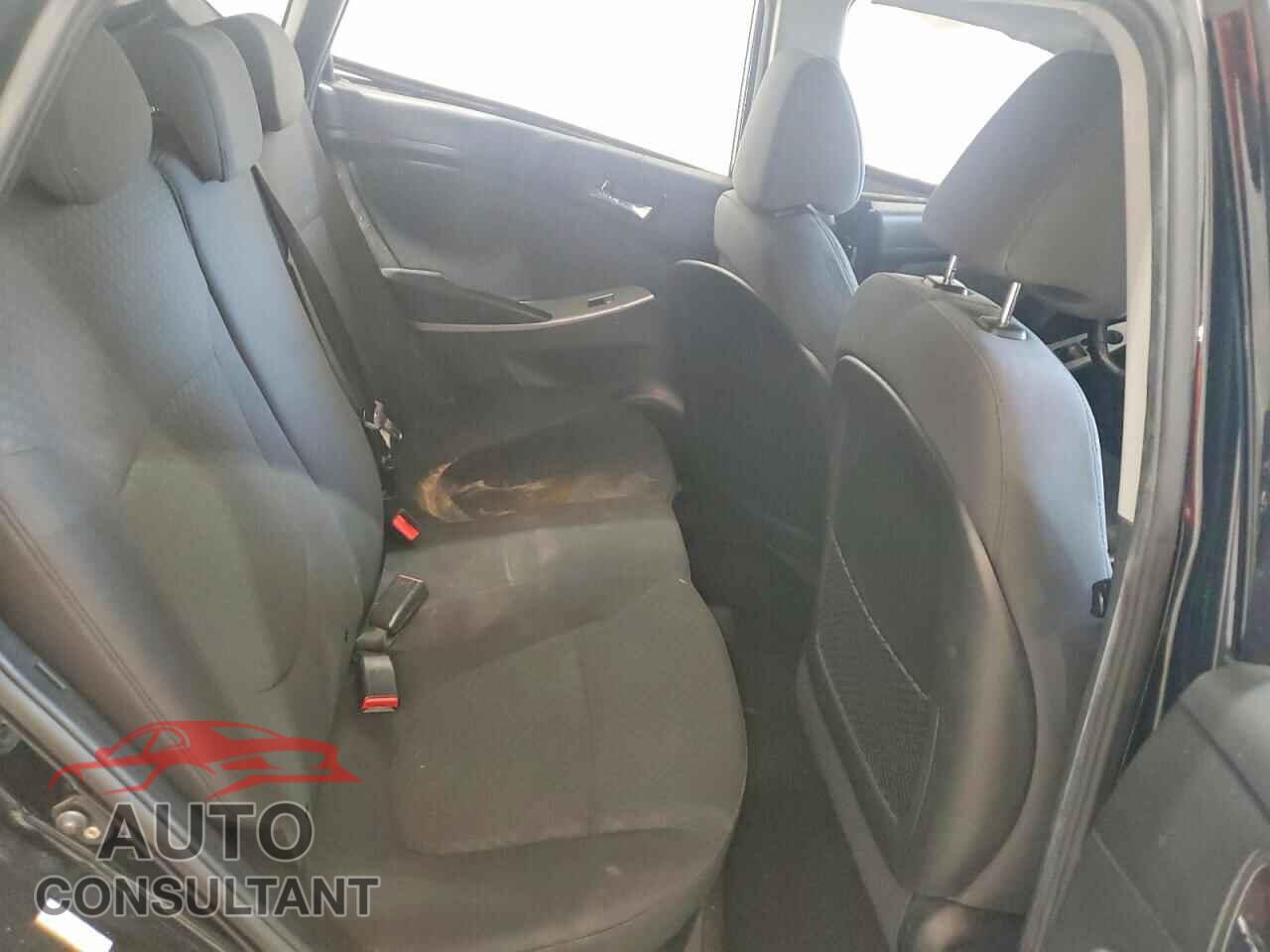 HYUNDAI ACCENT 2012 - KMHCU5AE4CU025243