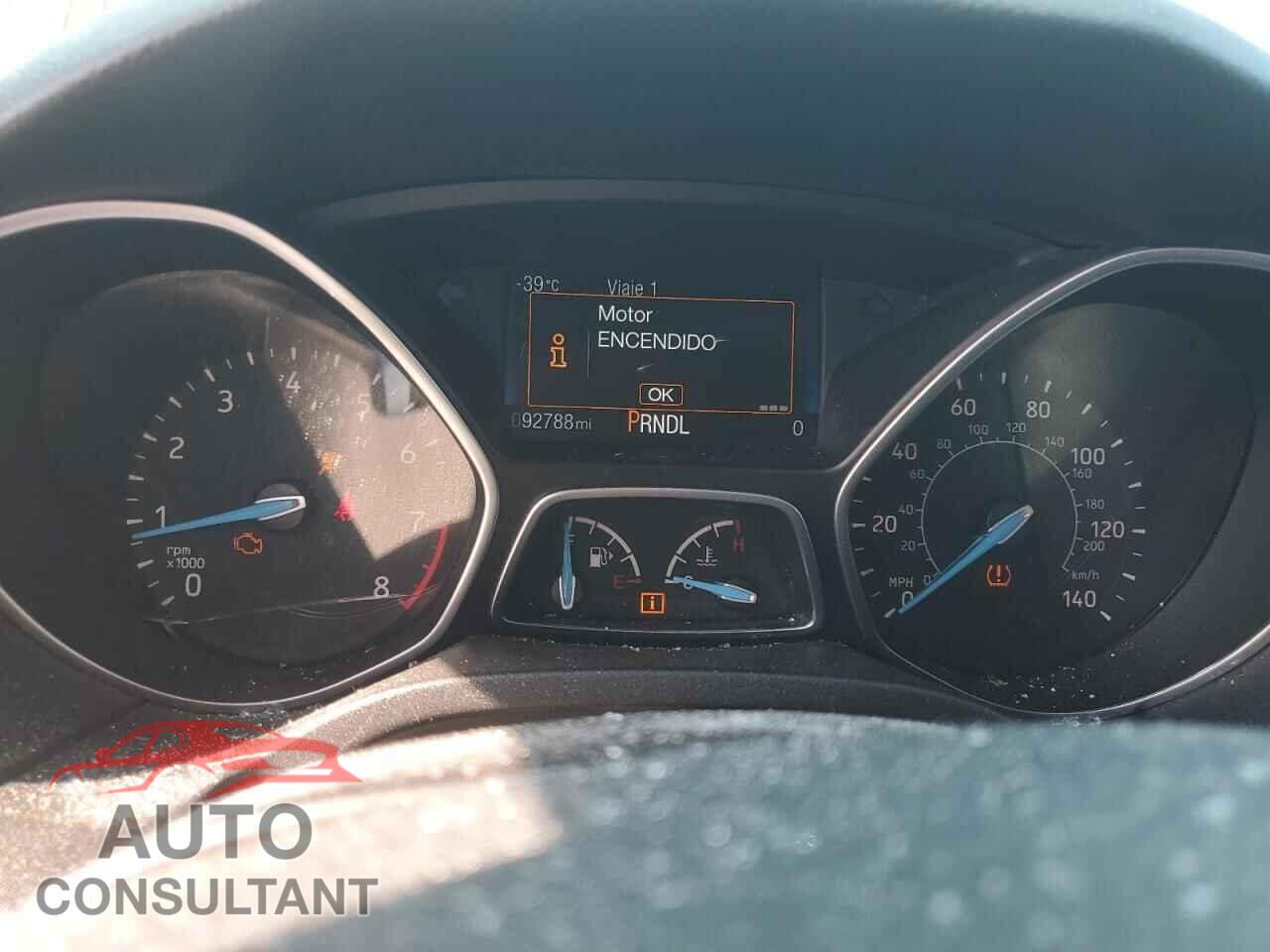 FORD FOCUS 2015 - 1FADP3F20FL324716