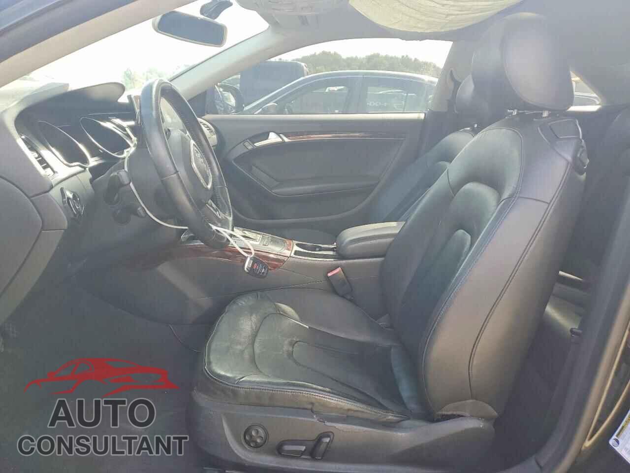 AUDI A5 2011 - WAUCFAFR2BA021238