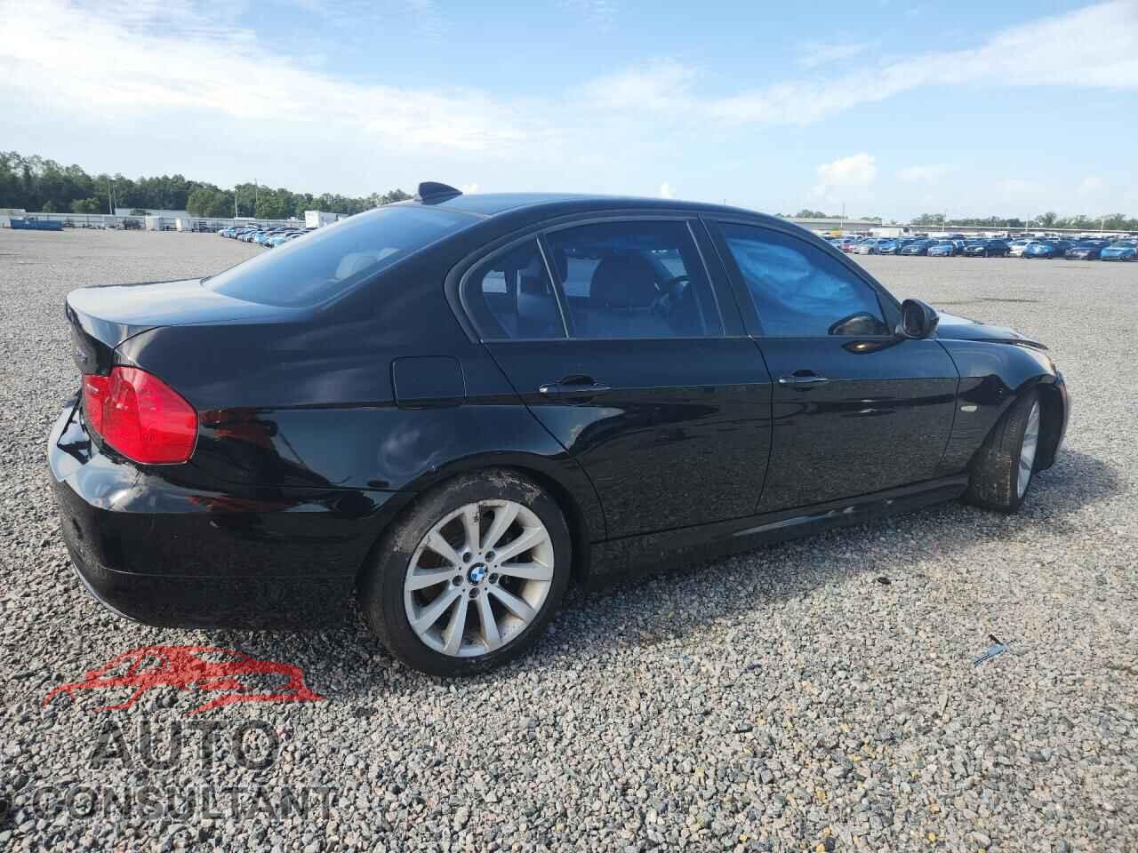 BMW 3 SERIES 2011 - WBAPH7C58BE681468