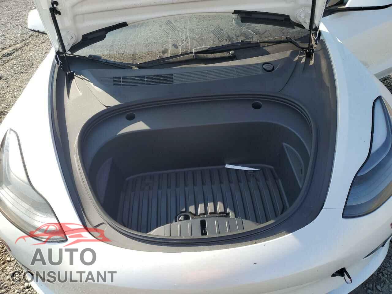 TESLA MODEL 3 2023 - 5YJ3E1EA5PF515514
