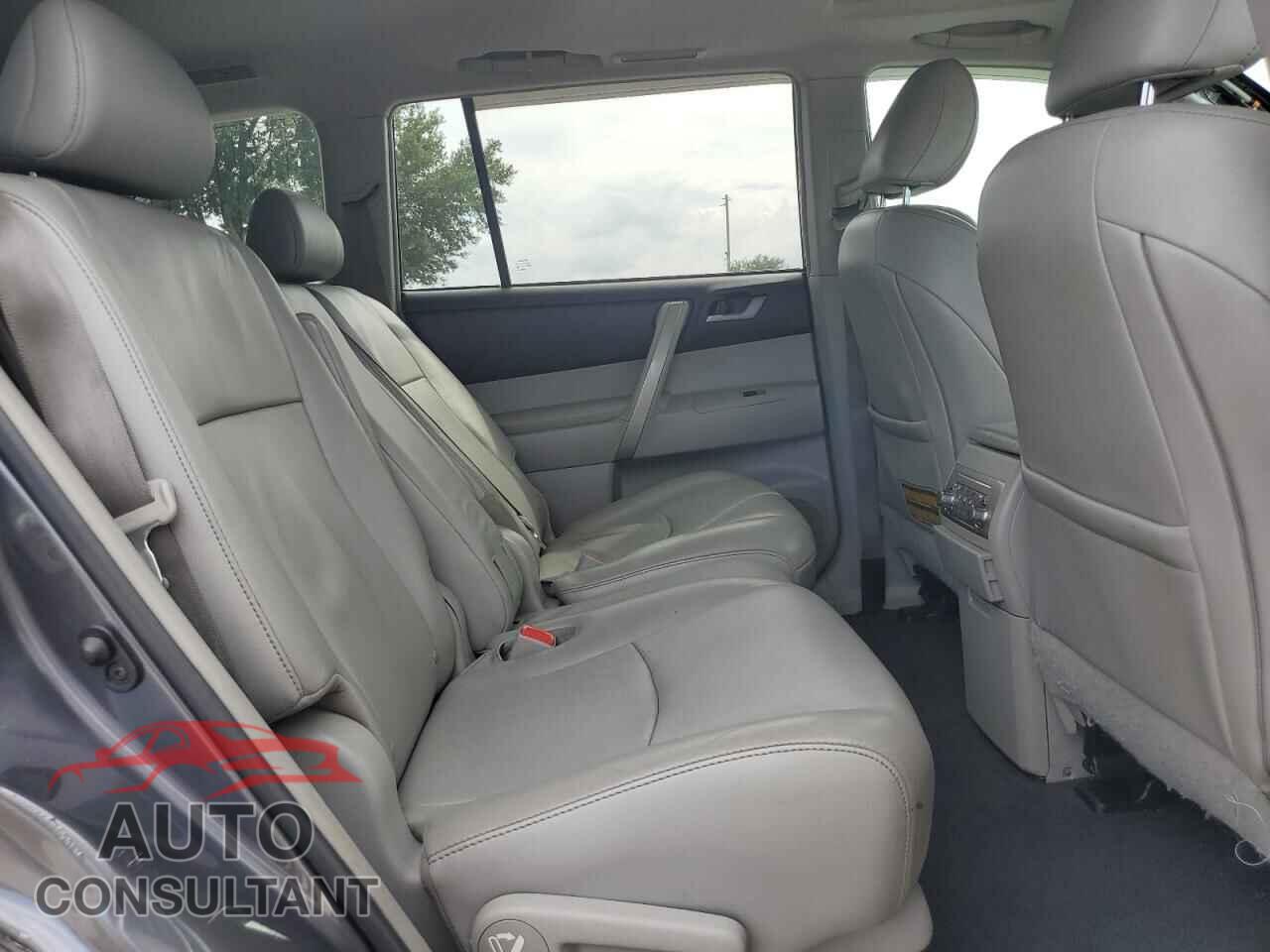 TOYOTA HIGHLANDER 2012 - 5TDZK3EH8CS078416