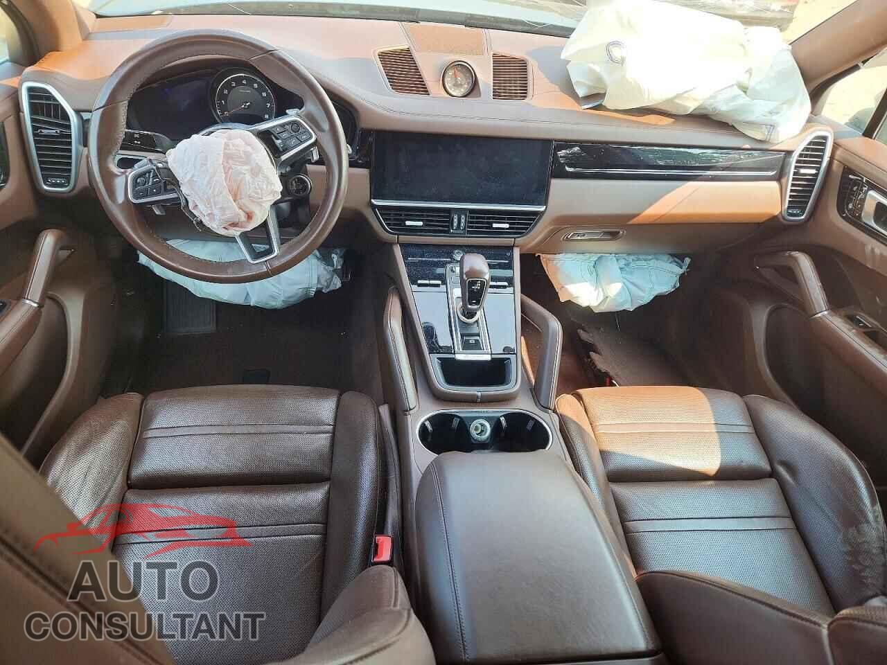 PORSCHE CAYENNE 2019 - WP1AB2AYXKDA64801