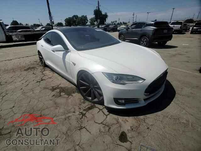TESLA MODEL S 2016 - 5YJSA1E49GF124982