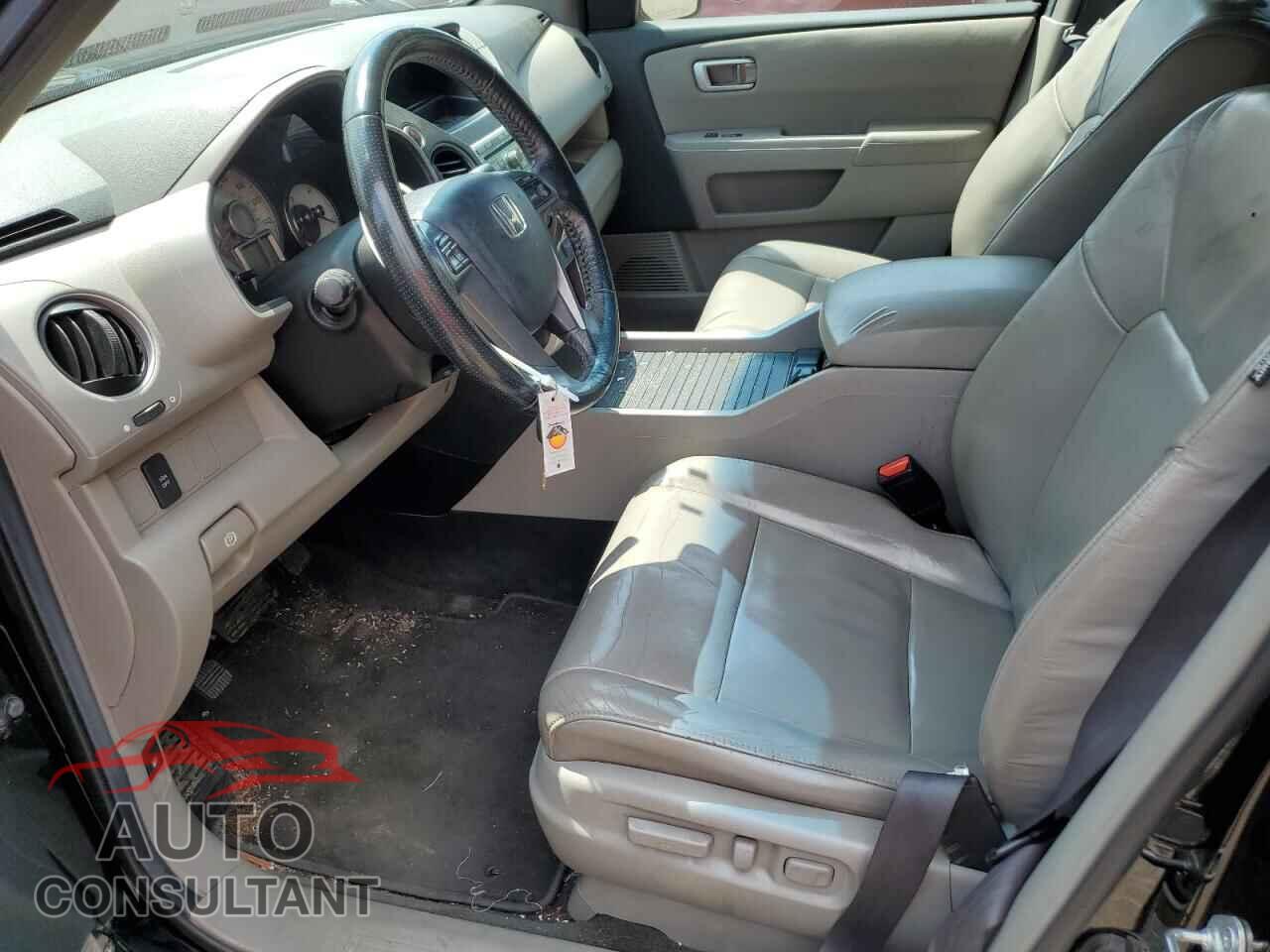 HONDA PILOT 2011 - 5FNYF4H67BB086669