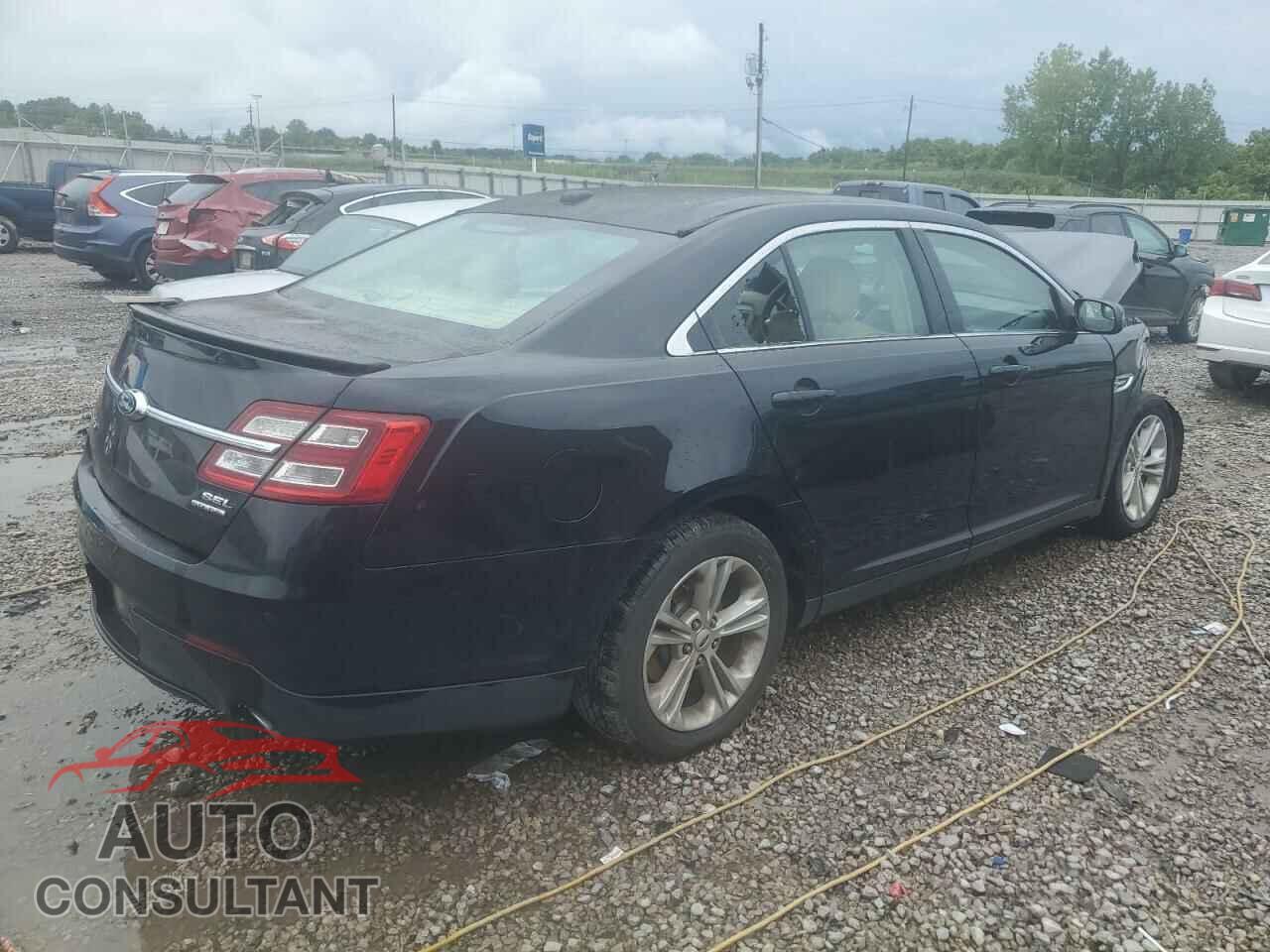 FORD TAURUS 2016 - 1FAHP2E89GG144047