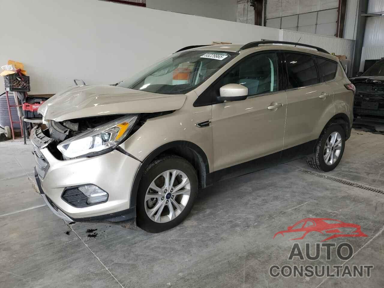 FORD ESCAPE 2017 - 1FMCU9GD3HUB29719