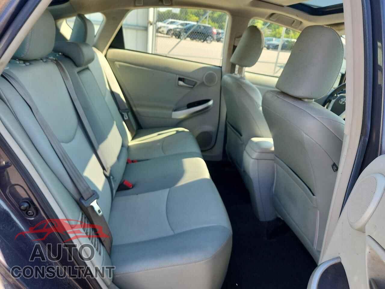 TOYOTA PRIUS 2012 - JTDKN3DU3C1529109