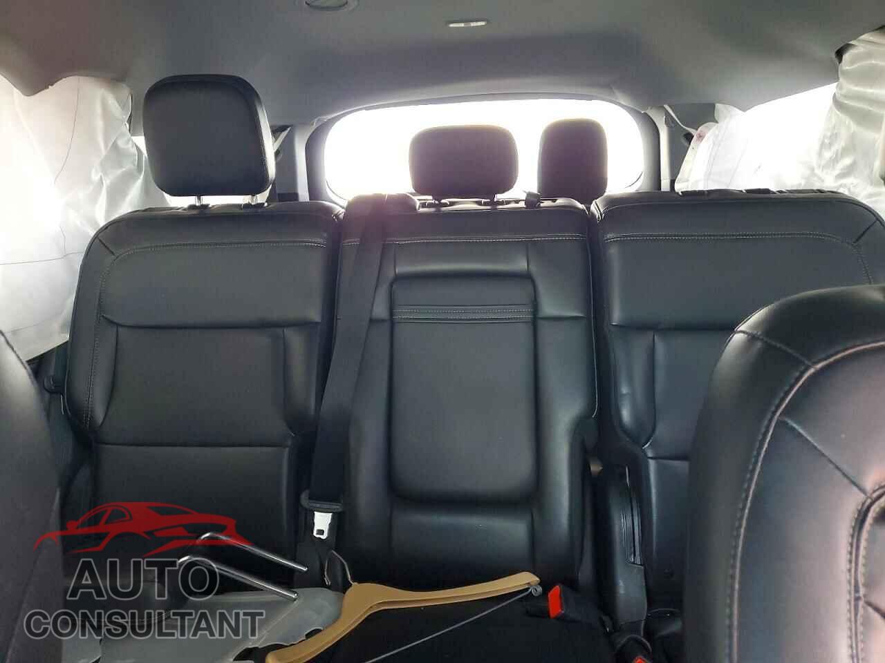 FORD EXPLORER 2022 - 1FMSK8DH6NGB35625