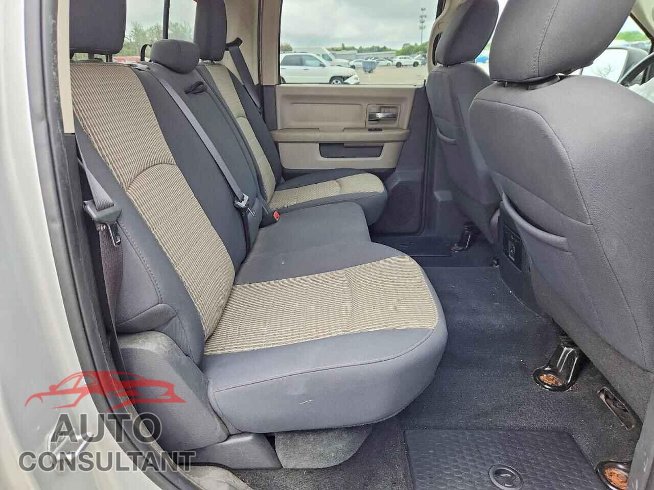 DODGE RAM 1500 2012 - 1C6RD7LTXCS195020