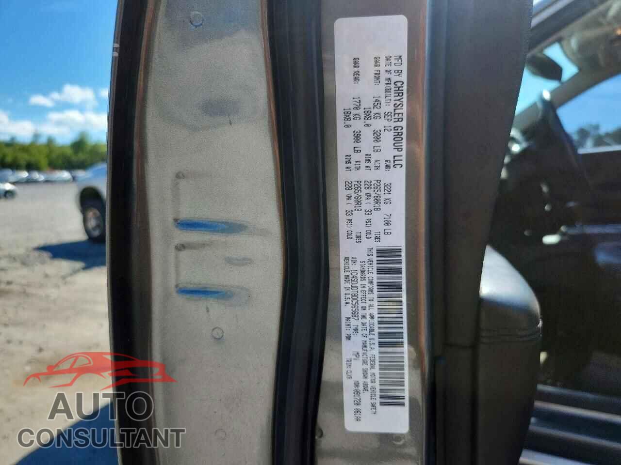 DODGE DURANGO 2013 - 1C4SDJDT8DC565687