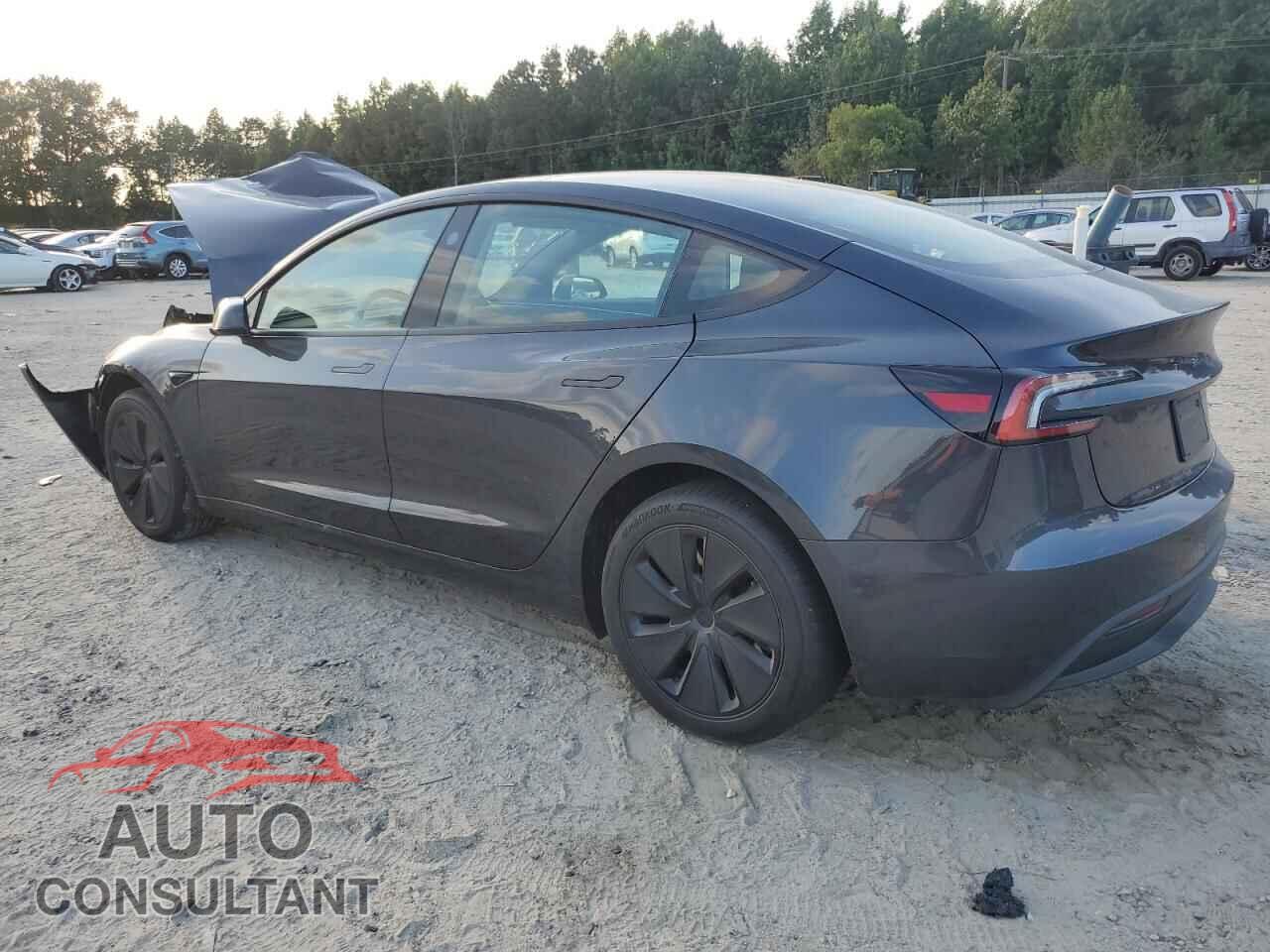 TESLA MODEL 3 2024 - 5YJ3E1EA7RF737717