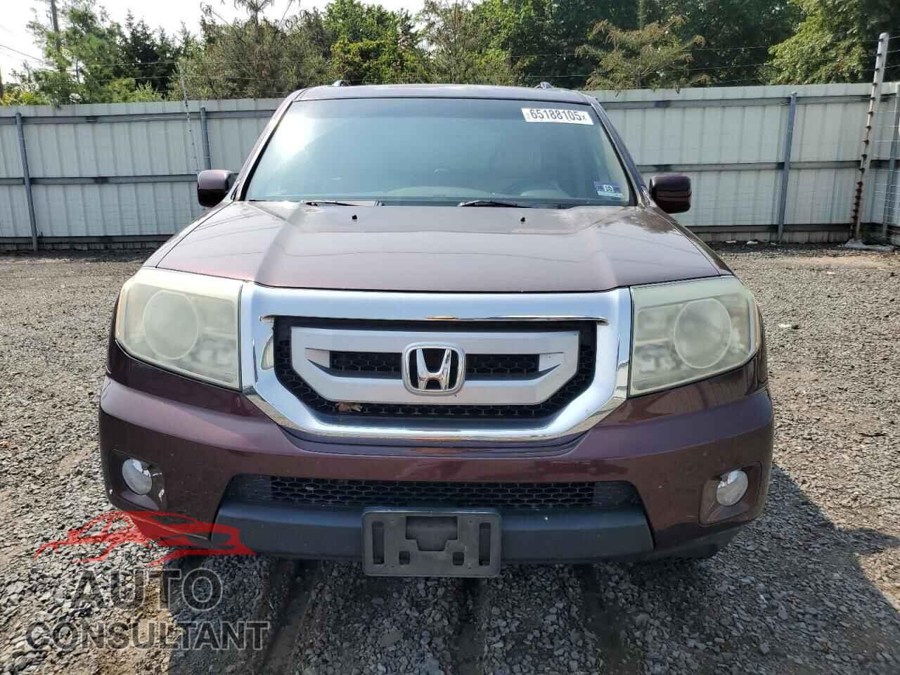 HONDA PILOT 2010 - 5FNYF4H59AB014877