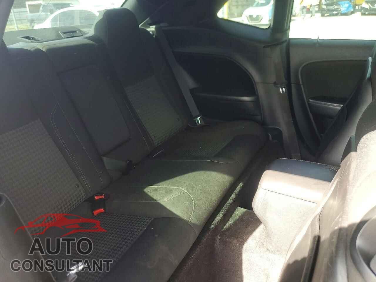 DODGE CHALLENGER 2018 - 2C3CDZAG5JH325245