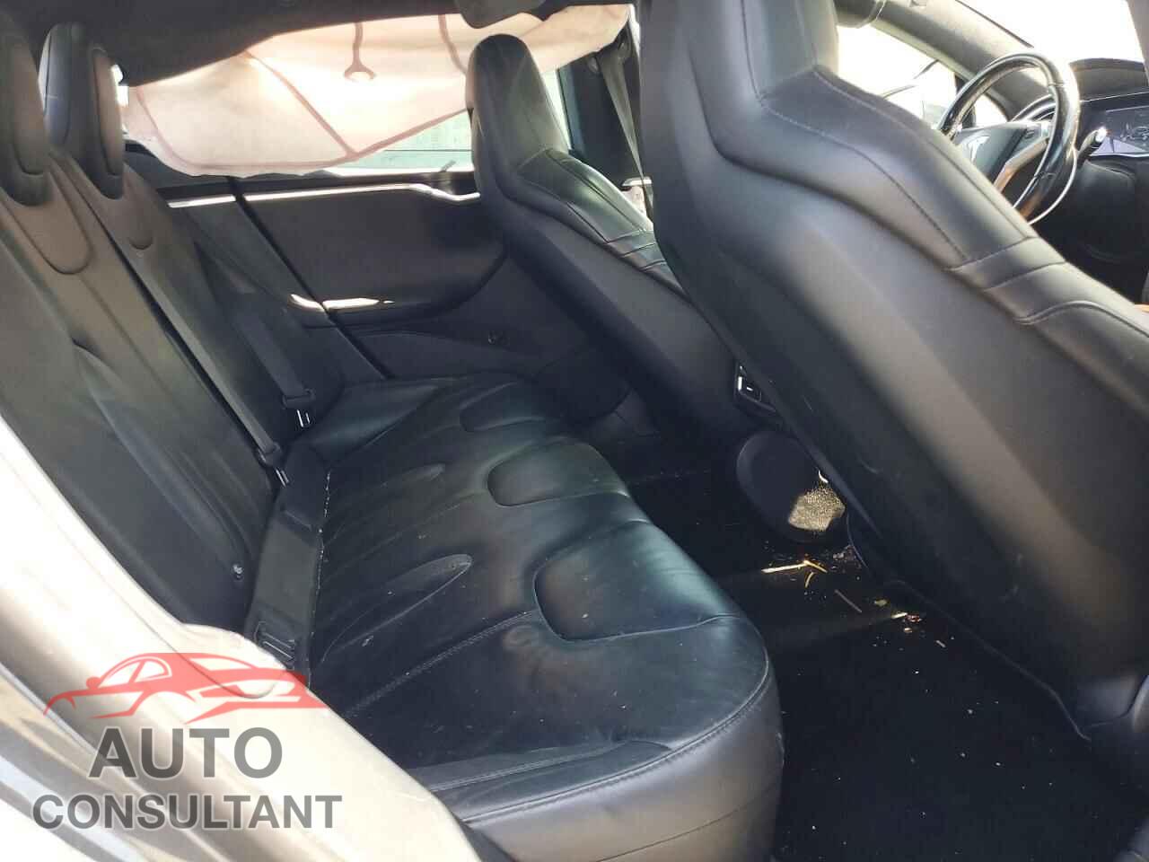 TESLA MODEL S 2015 - 5YJSA1E22FF116364
