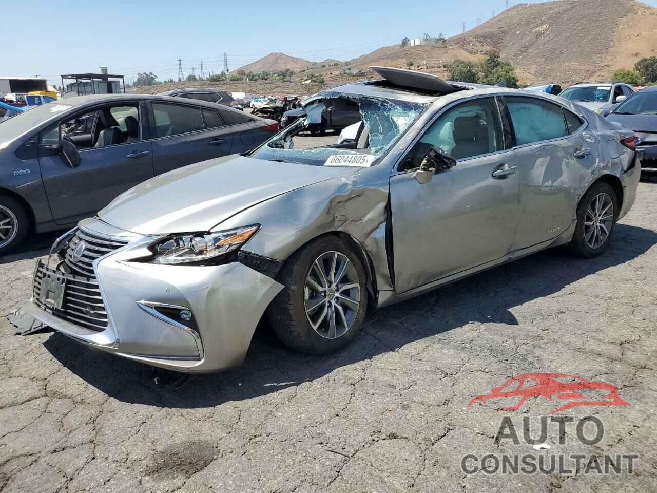 LEXUS ES300 2017 - JTHBW1GG0H2137793