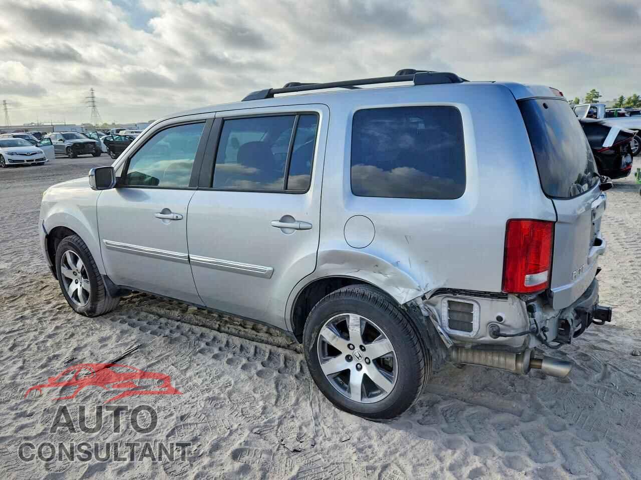 HONDA PILOT 2015 - 5FNYF4H94FB077749