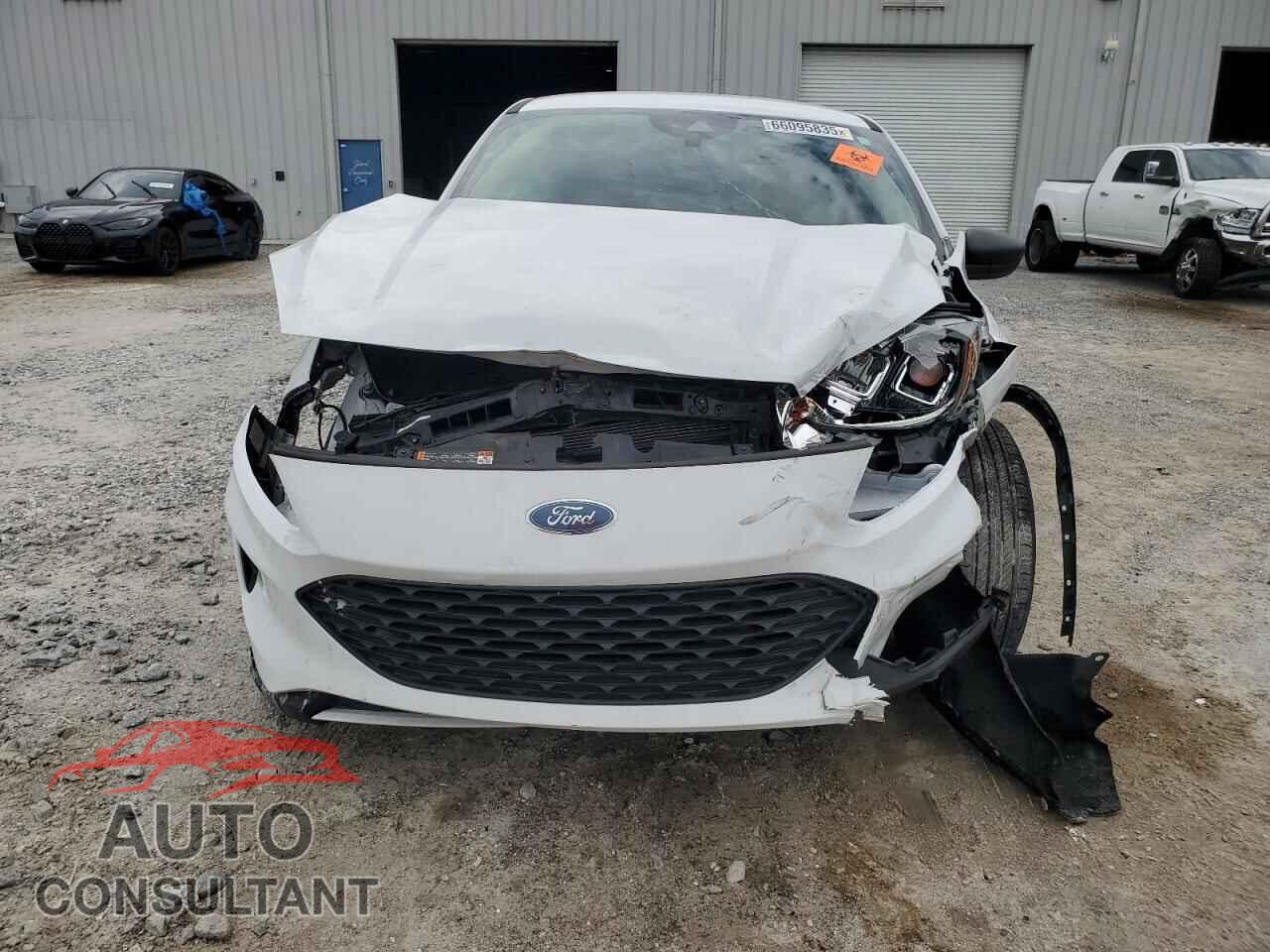FORD ESCAPE 2020 - 1FMCU0F65LUA24123